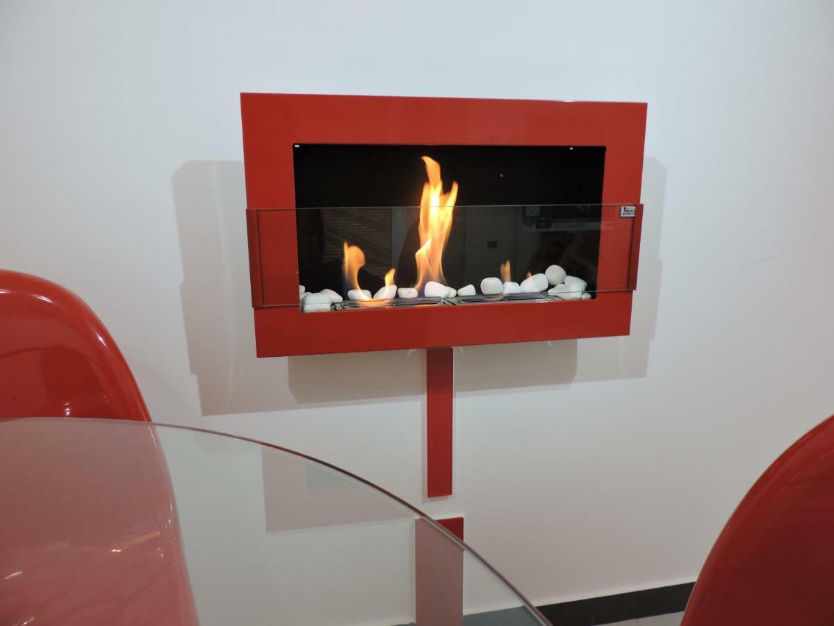 Corte Spagnola Fuoco Syracuse Extérieur photo